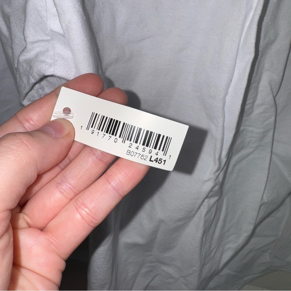 NEW Amazon Essentials White Button Down - Picture 3 of 5